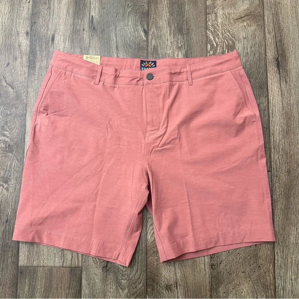 Faherty All Day Belt Loop Shorts Mens Size 40 Sunrose
